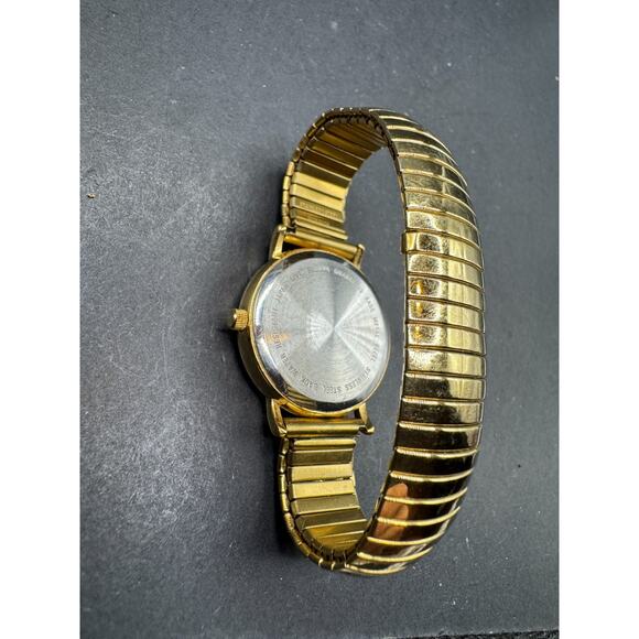 Vintage Caravelle By Bulova Women's Gold Tone Date Watch With Expandable Band - Picture 8 of 10